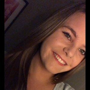 Meet your Posher, Paige